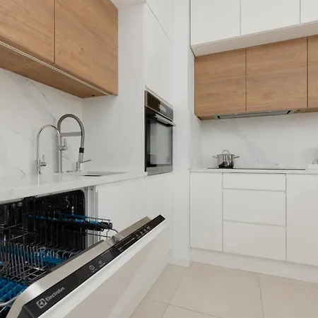 Zoliborz Artystyczny With Terrace & Parking By Renters Apartment *