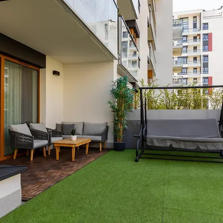 Zoliborz Artystyczny With Terrace & Parking By Renters Apartment
